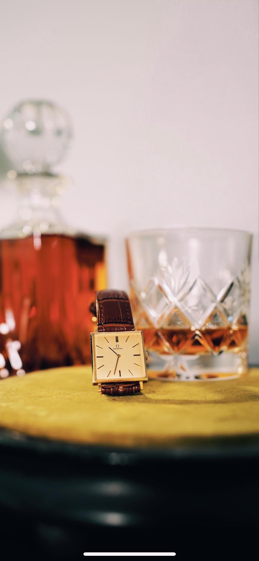 Omega Solid Gold Manual Wind Tank